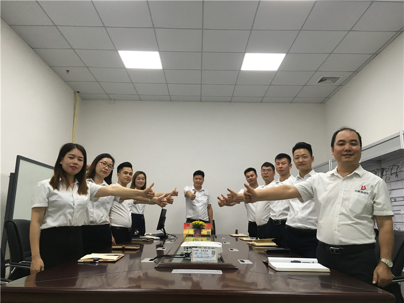 貝朗鋼絲自動成型機著裝、工作的要求是什么？