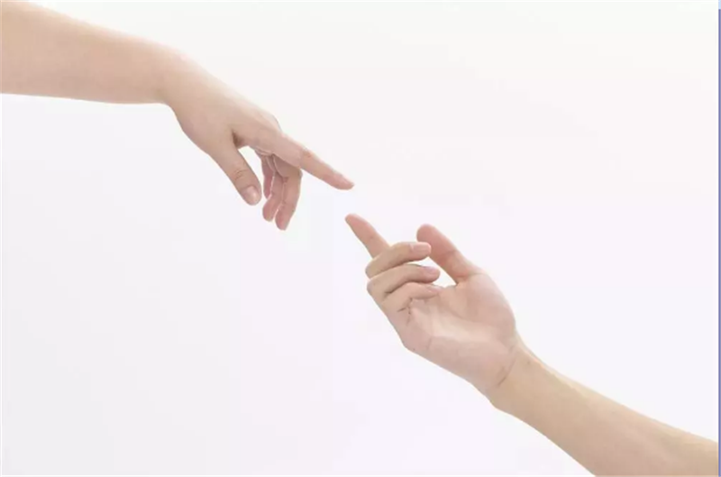 手腳干燥、脫皮，不能全怪天氣，可能是這些原因